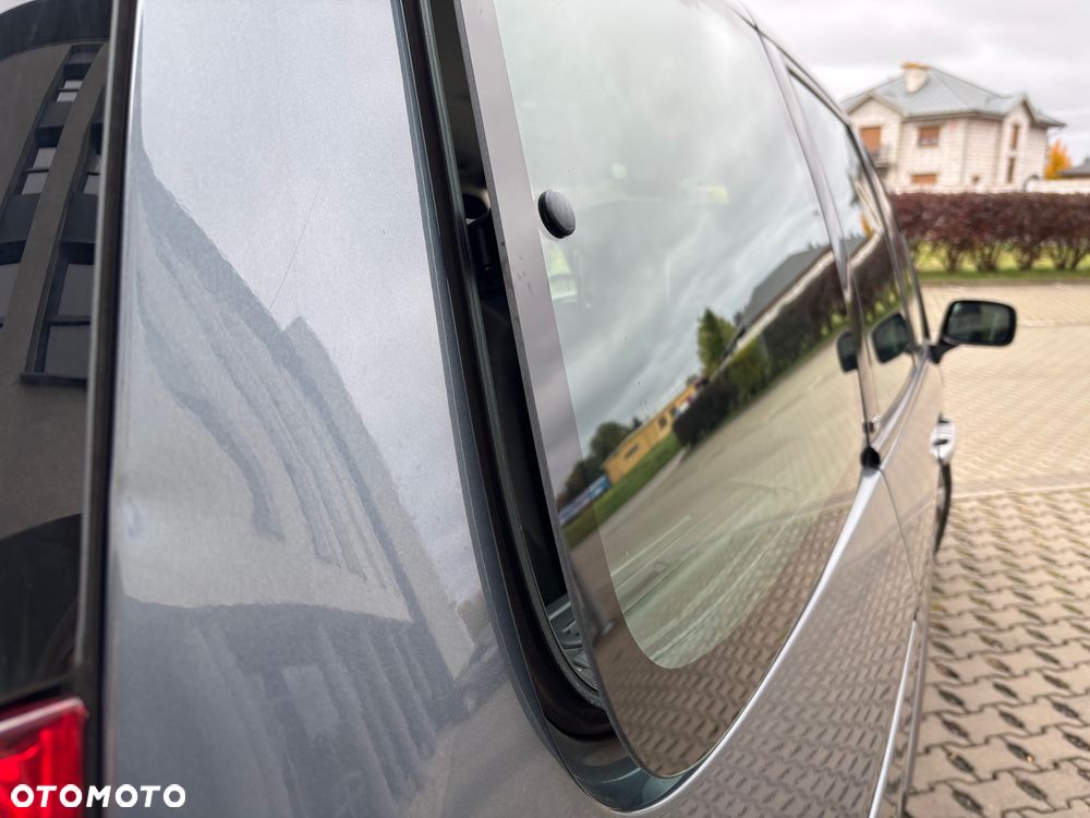 Peugeot 807 2.0 HDi Premium - 21