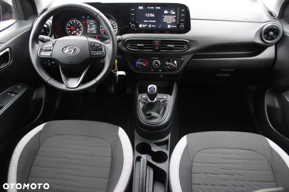 Hyundai i10 1.0 Intro Edition - 17