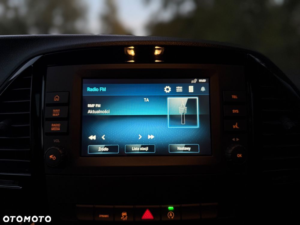 Mercedes-Benz Vito 124 CDI 4MATIC Tourer Kompakt EDITION - 35