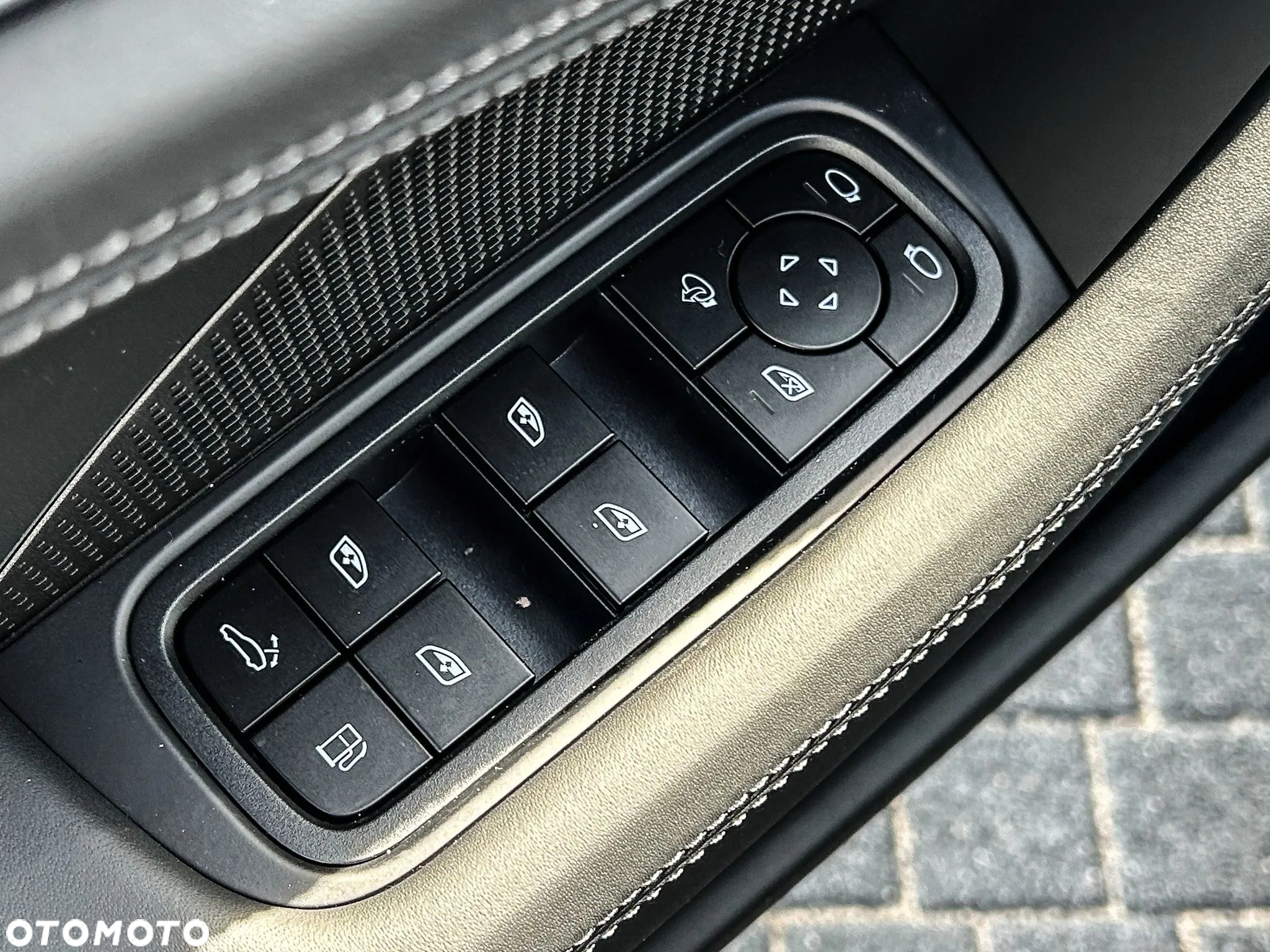 Porsche Panamera - 12