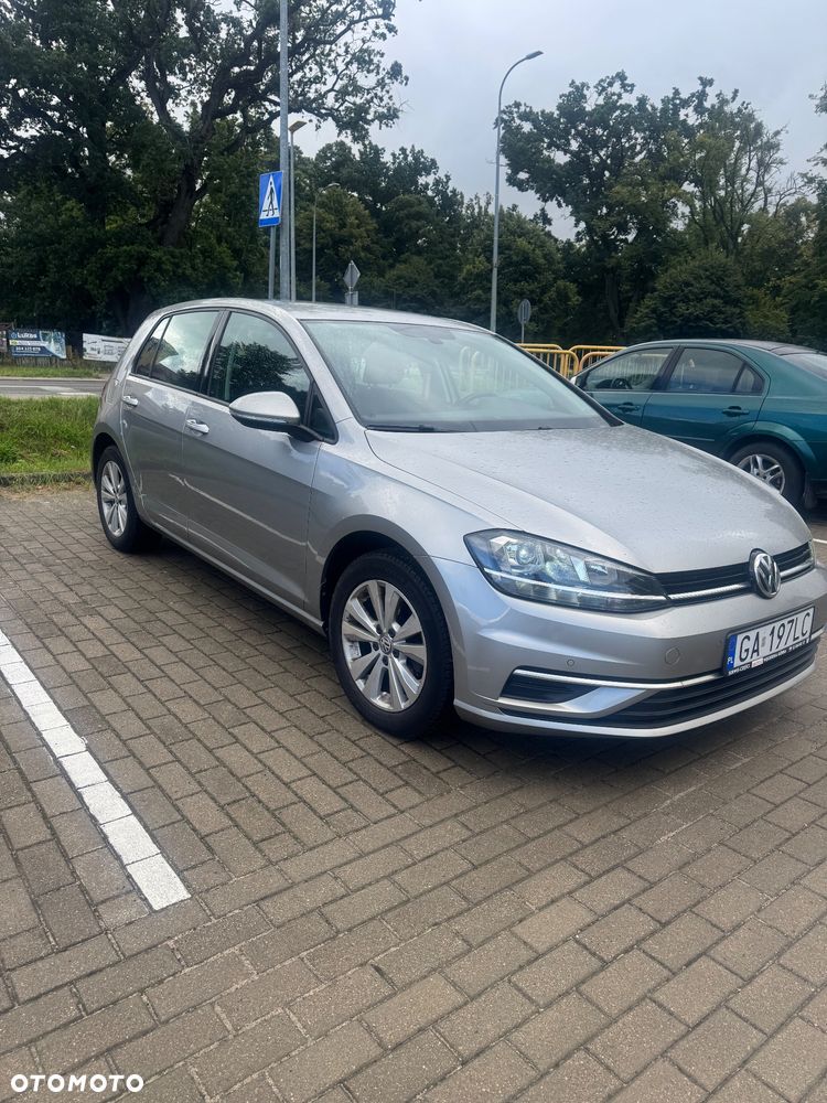 Volkswagen Golf 1.0 TSI BMT Comfortline - 10