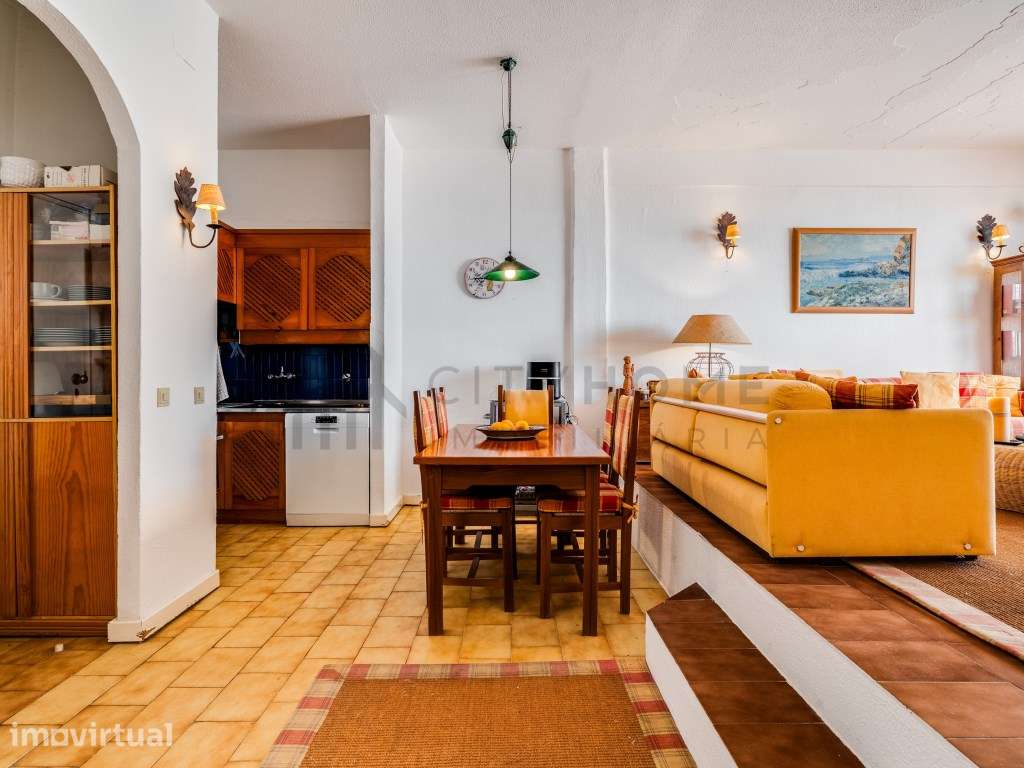 Apartamento T1 com Terraço e Vista Mar, piscina e garagem em Albufeira - Grande imagem: 3/31