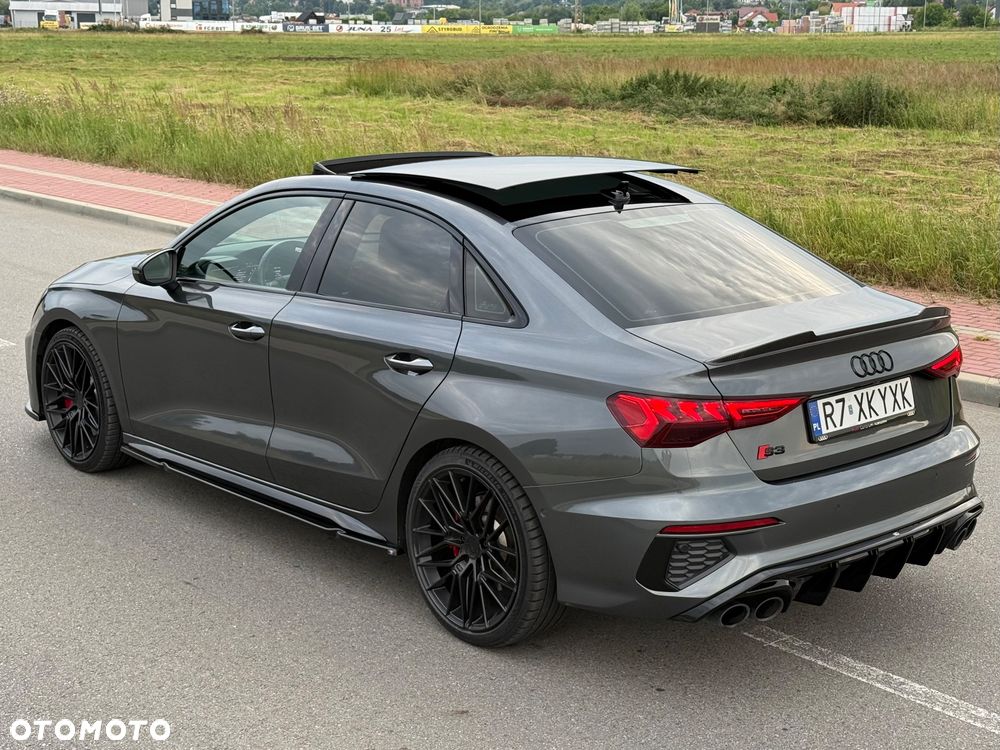 Audi S3 S tronic - 16