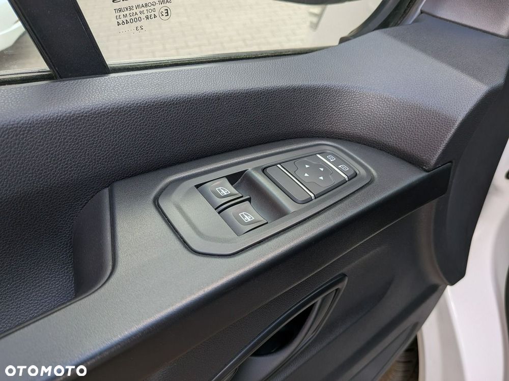 Renault Trafic - 10