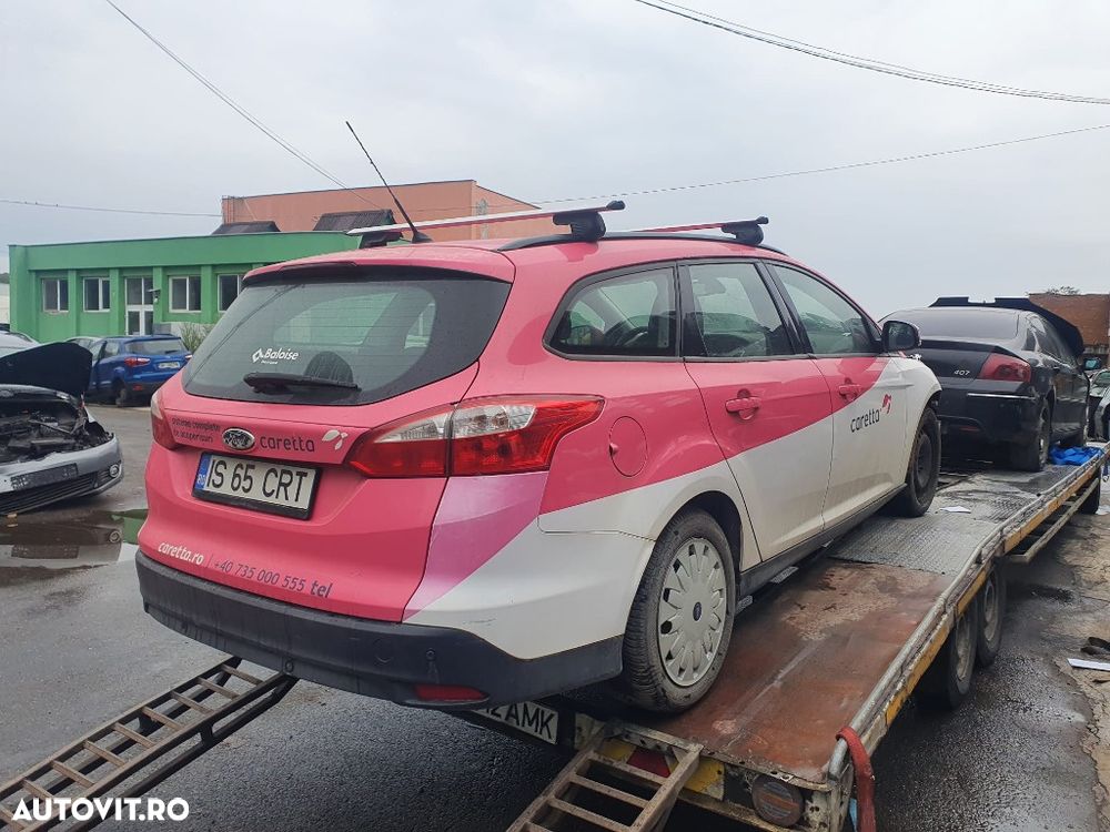 Dezmembrez Ford Focus 3 motor 1.6tdci 105cp NGDA dezmembrez cutie de viteze 6+1 trepte aripa spate - 2