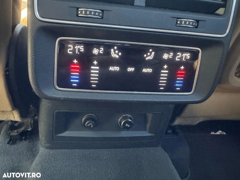 Audi Q7 3.0 50 TDI quattro Tiptronic S Line - 10