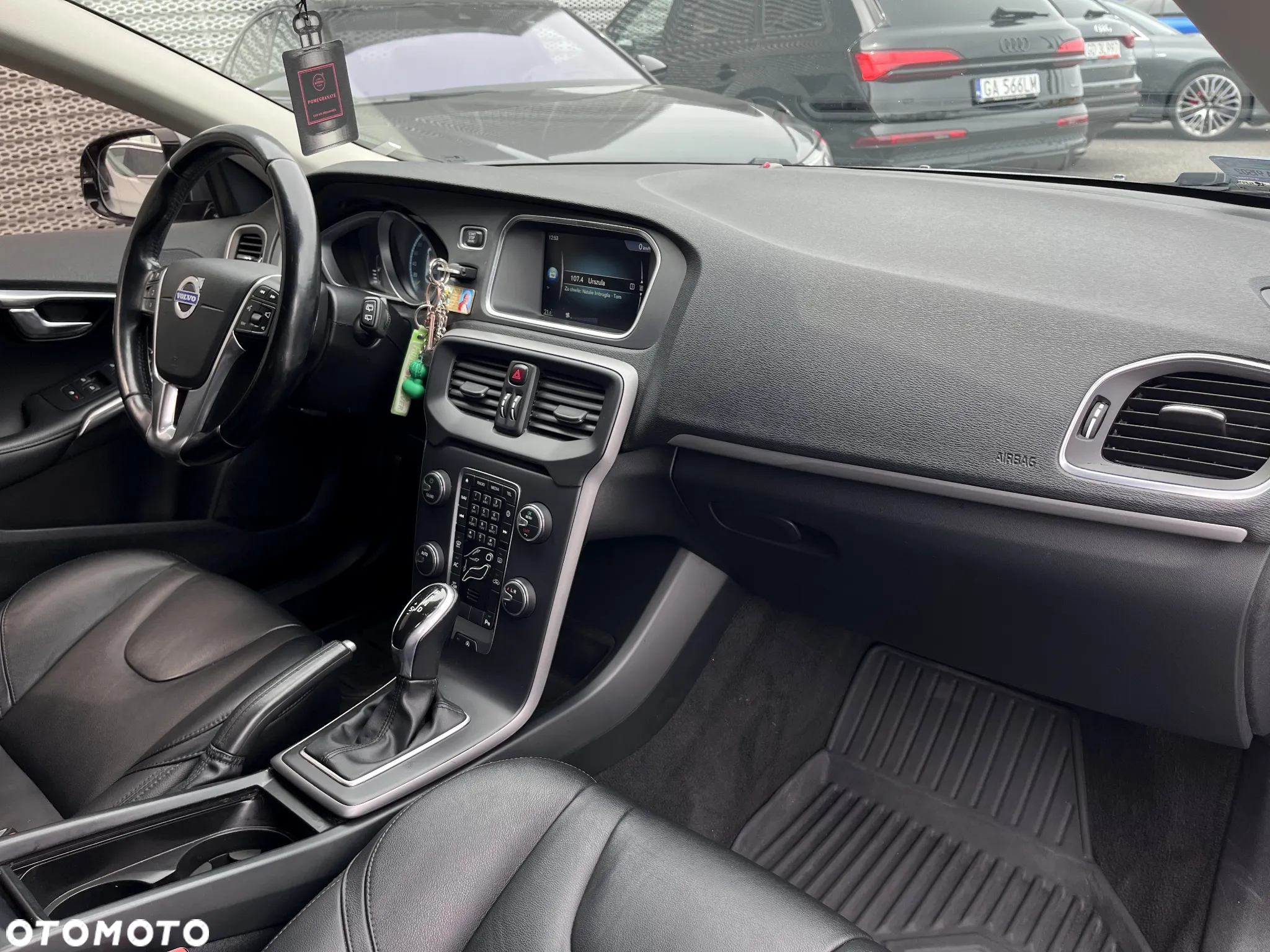 Volvo V40 D2 Momentum - 11
