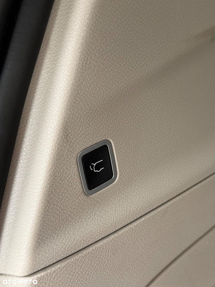 Chrysler Pacifica - 15