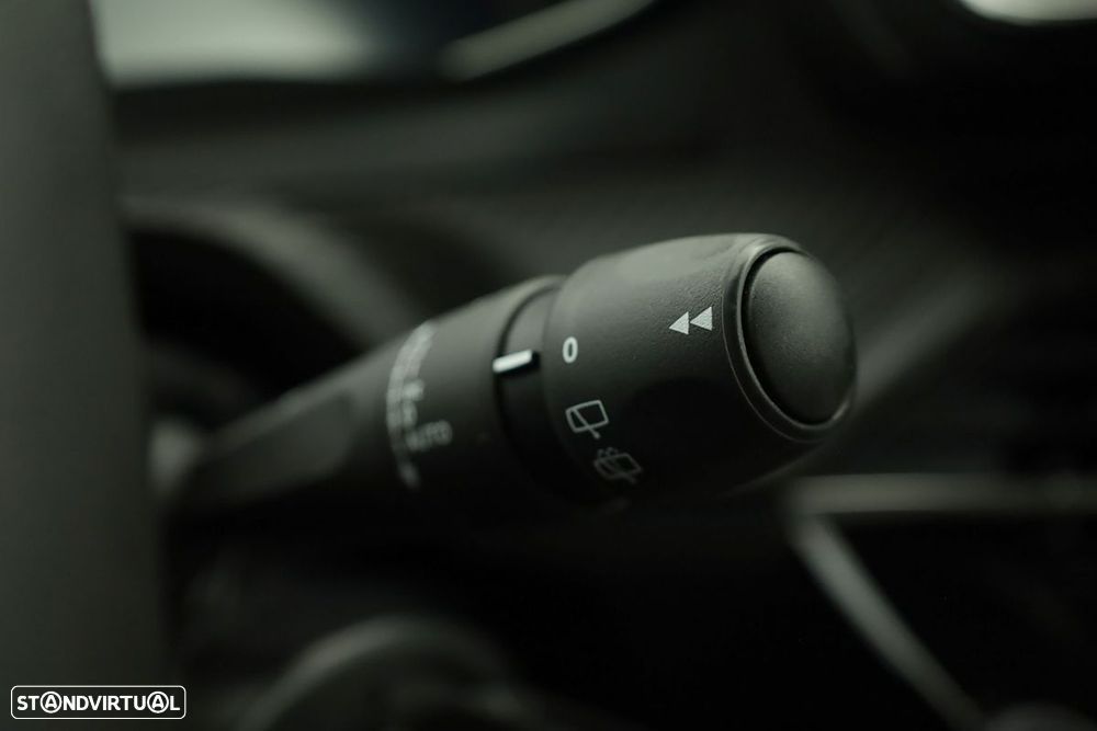 Peugeot 2008 1.2 PureTech Allure - 20