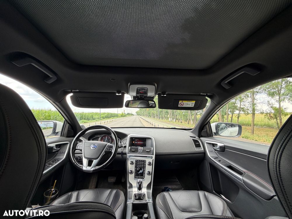 Volvo XC 60 D4AWD Ocean Race - 9