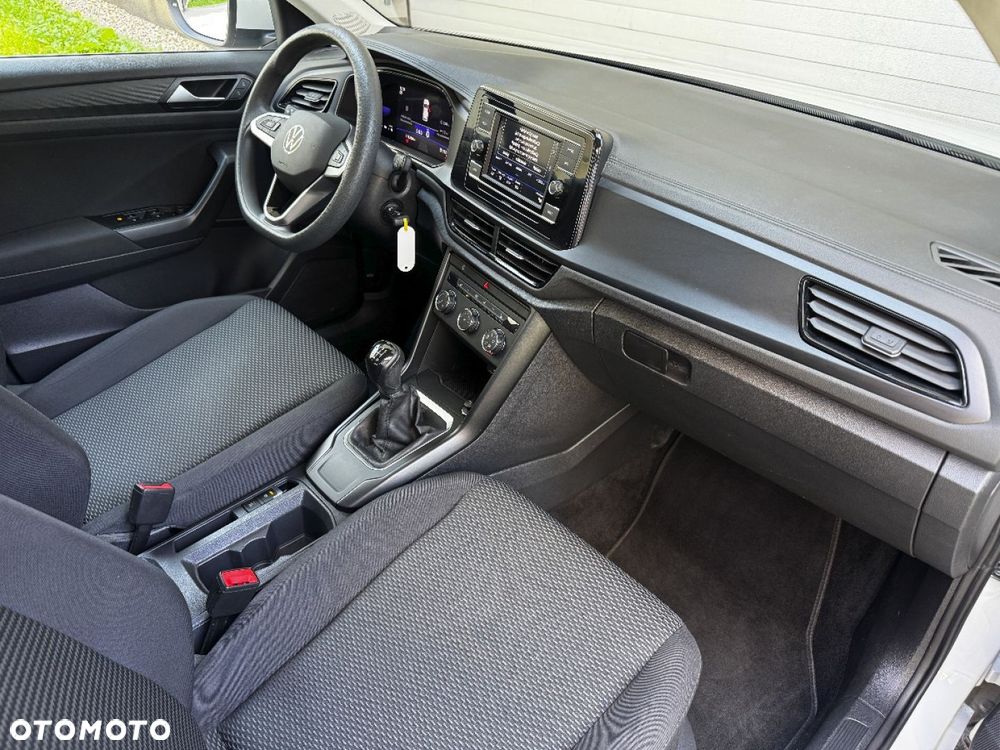 Volkswagen T-Roc - 19