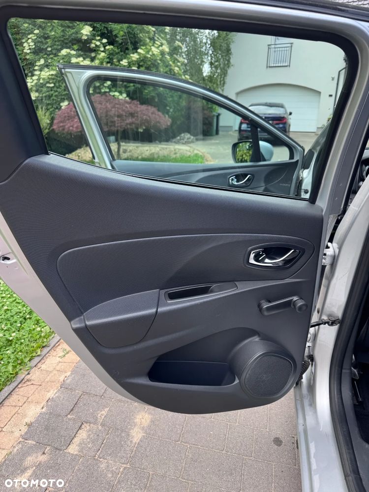 Renault Clio 1.5 dCi Zen - 17