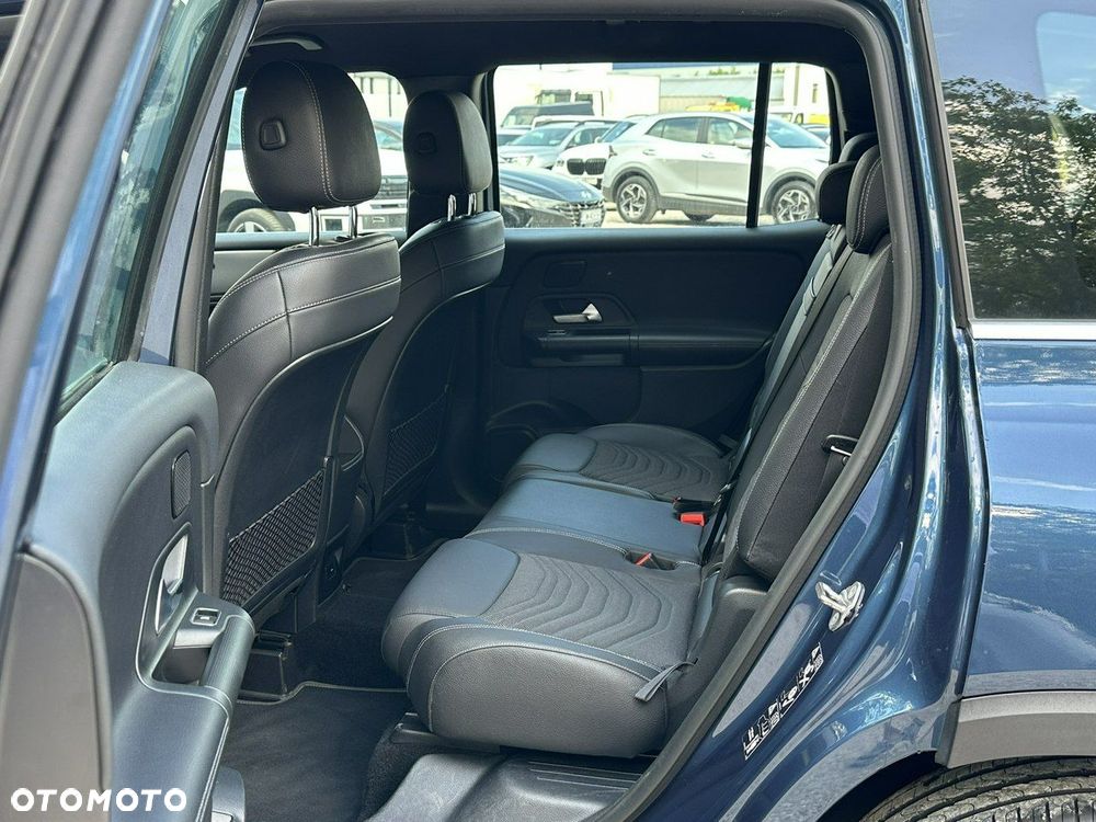 Mercedes-Benz GLB 200 7G-DCT - 20