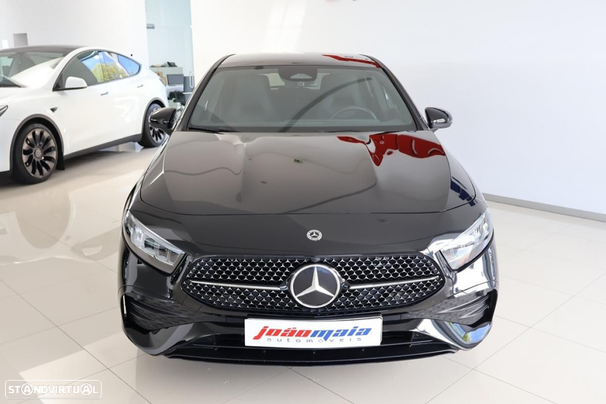 Mercedes-Benz A 250 e - 4