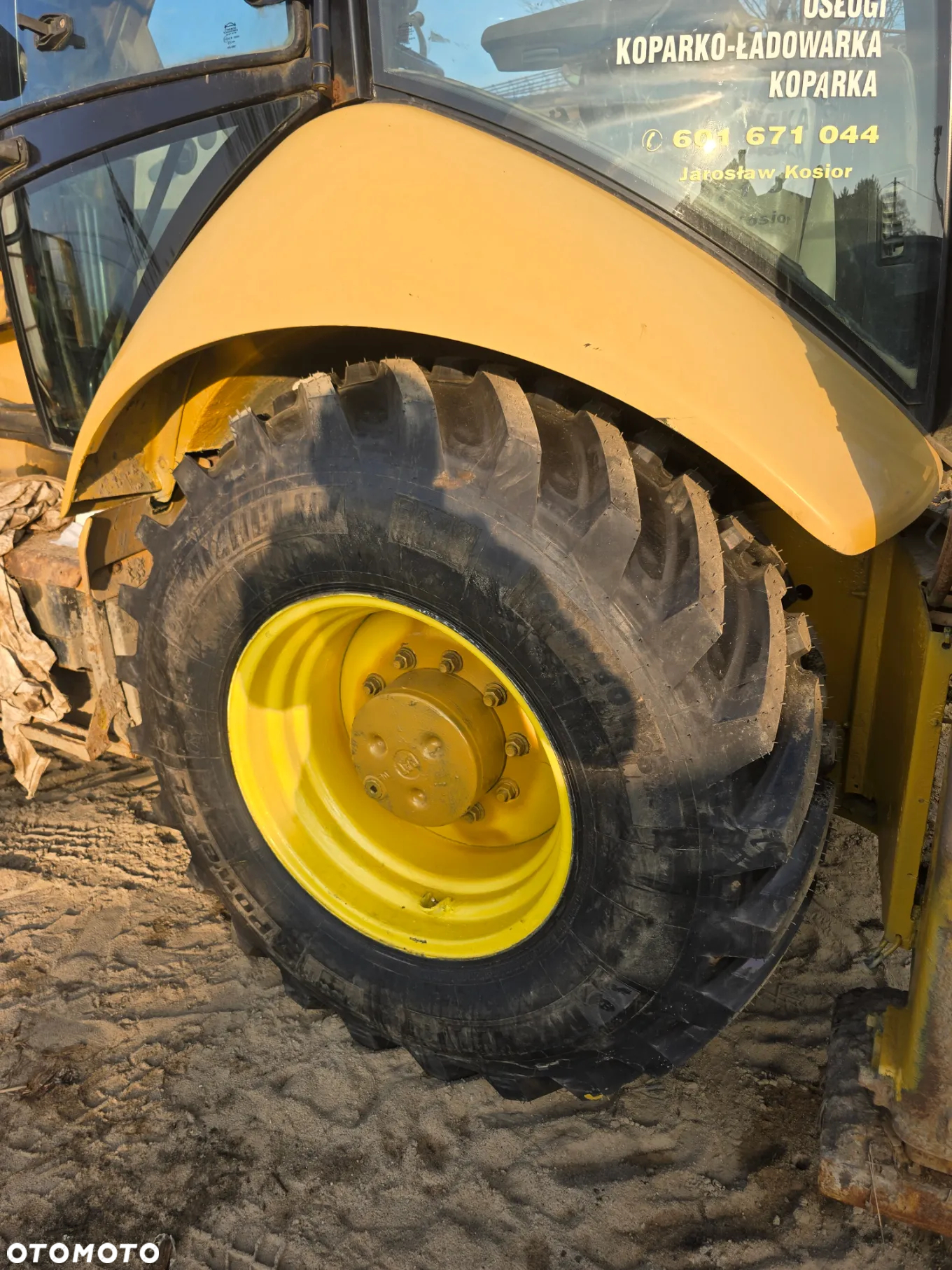 Caterpillar 432  F - 4