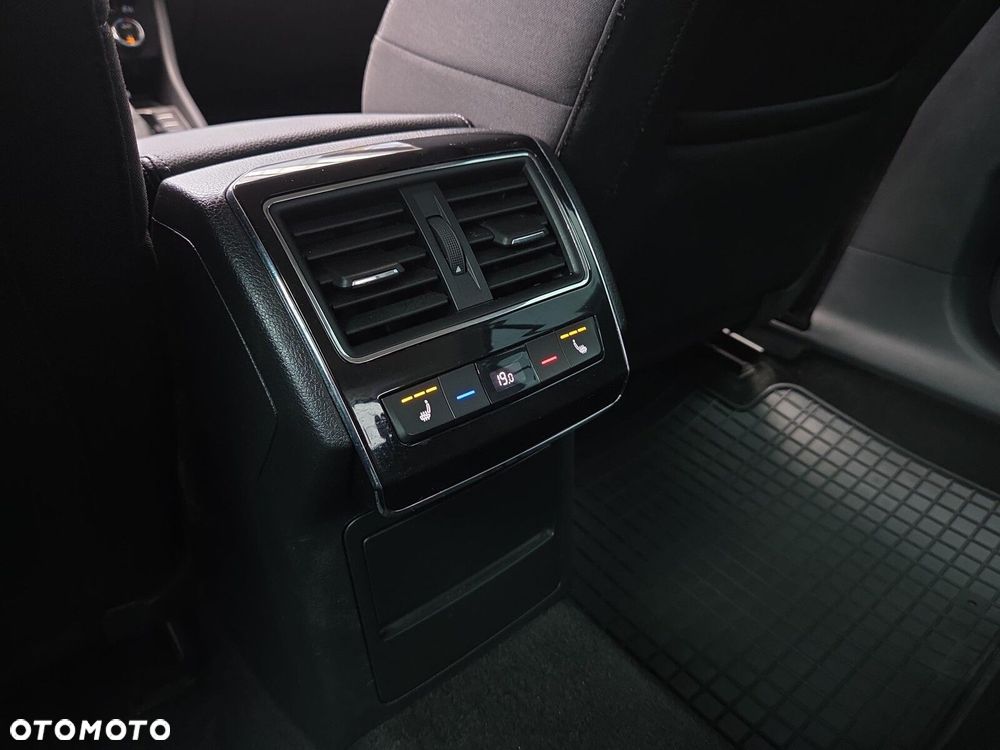 Skoda Superb - 16