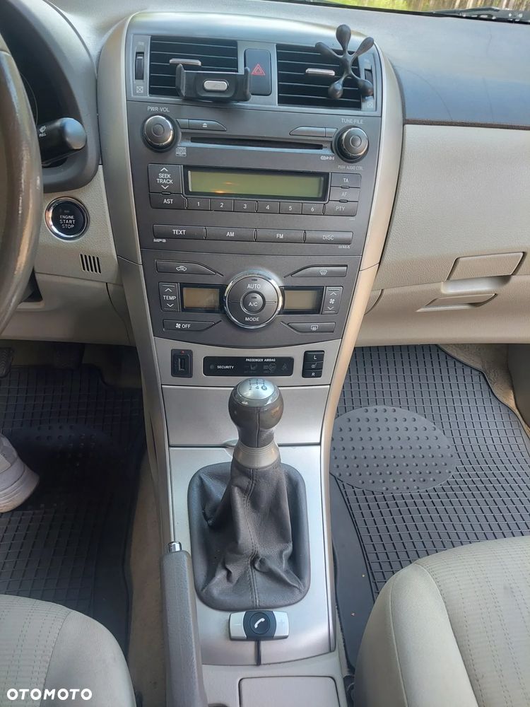 Toyota Corolla 1.6 VVT-i Prestige Start - 10