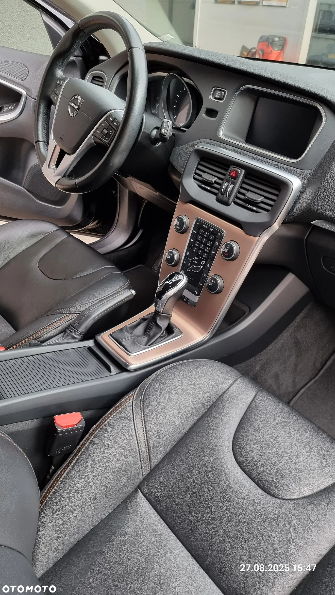 Volvo V40 T3 Drive-E R-Design Kinetic - 7