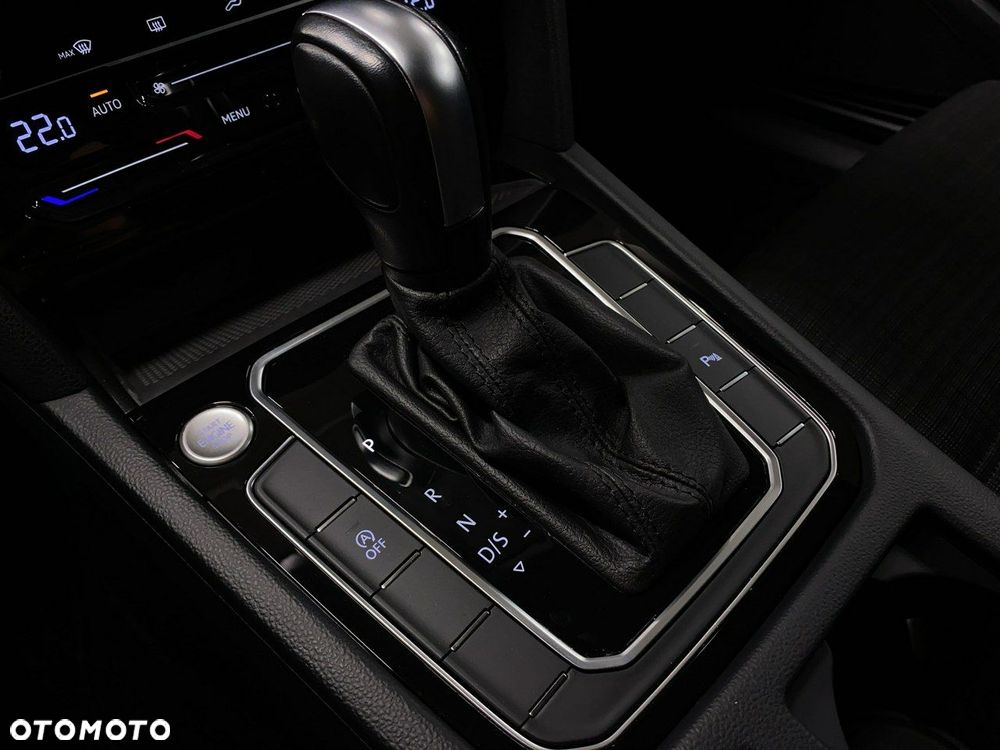 Volkswagen Passat Variant - 37