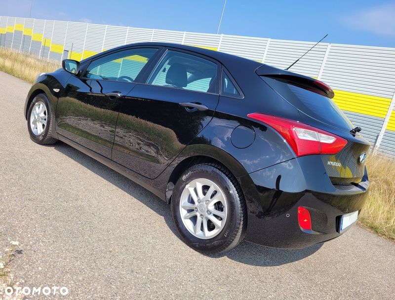 Hyundai i30 - 12