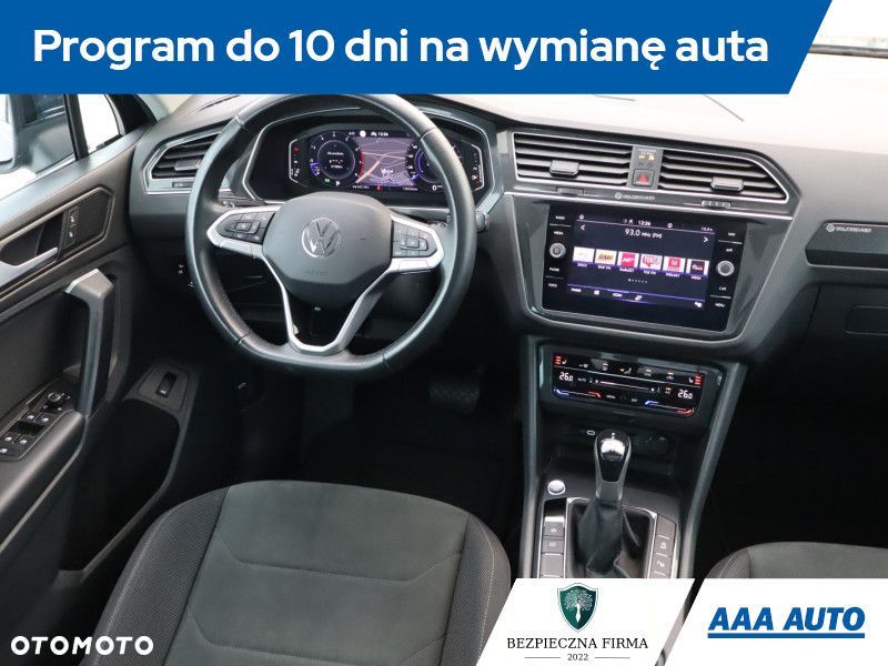 Volkswagen Tiguan - 9
