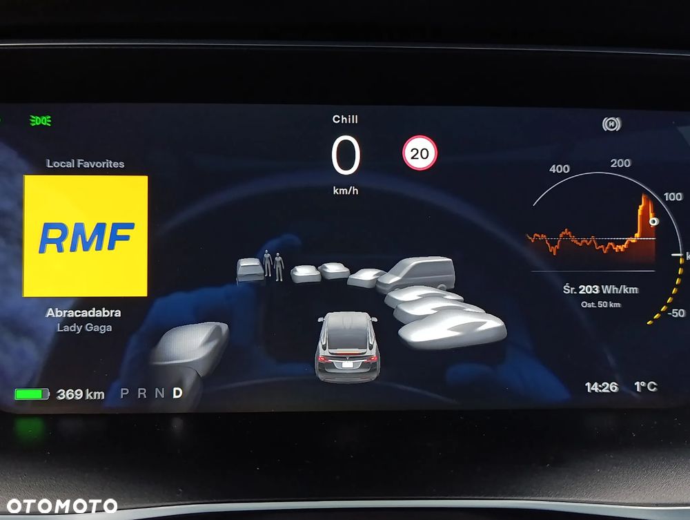 Tesla Model X - 9
