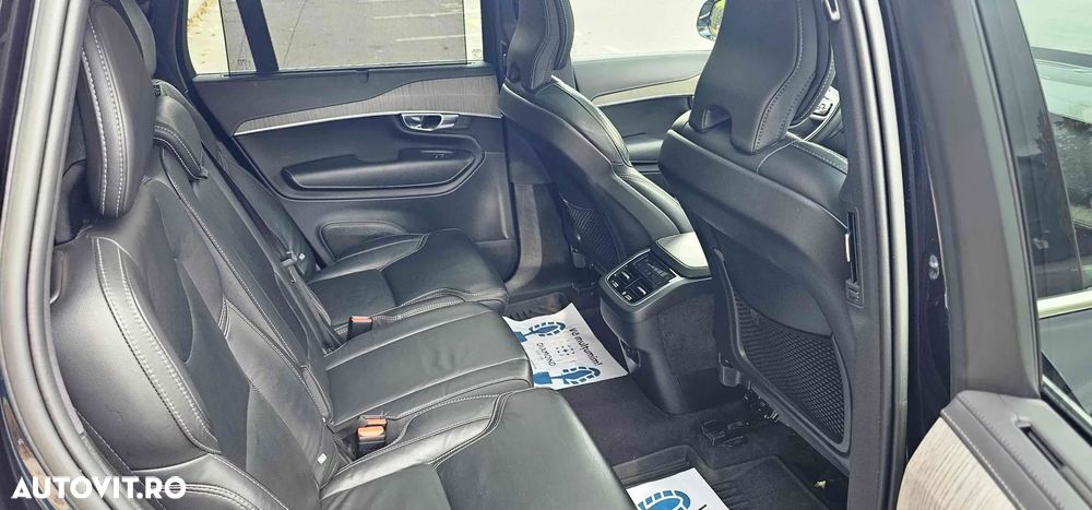 Volvo XC 90 B5 D AWD Ultimate Dark - 22