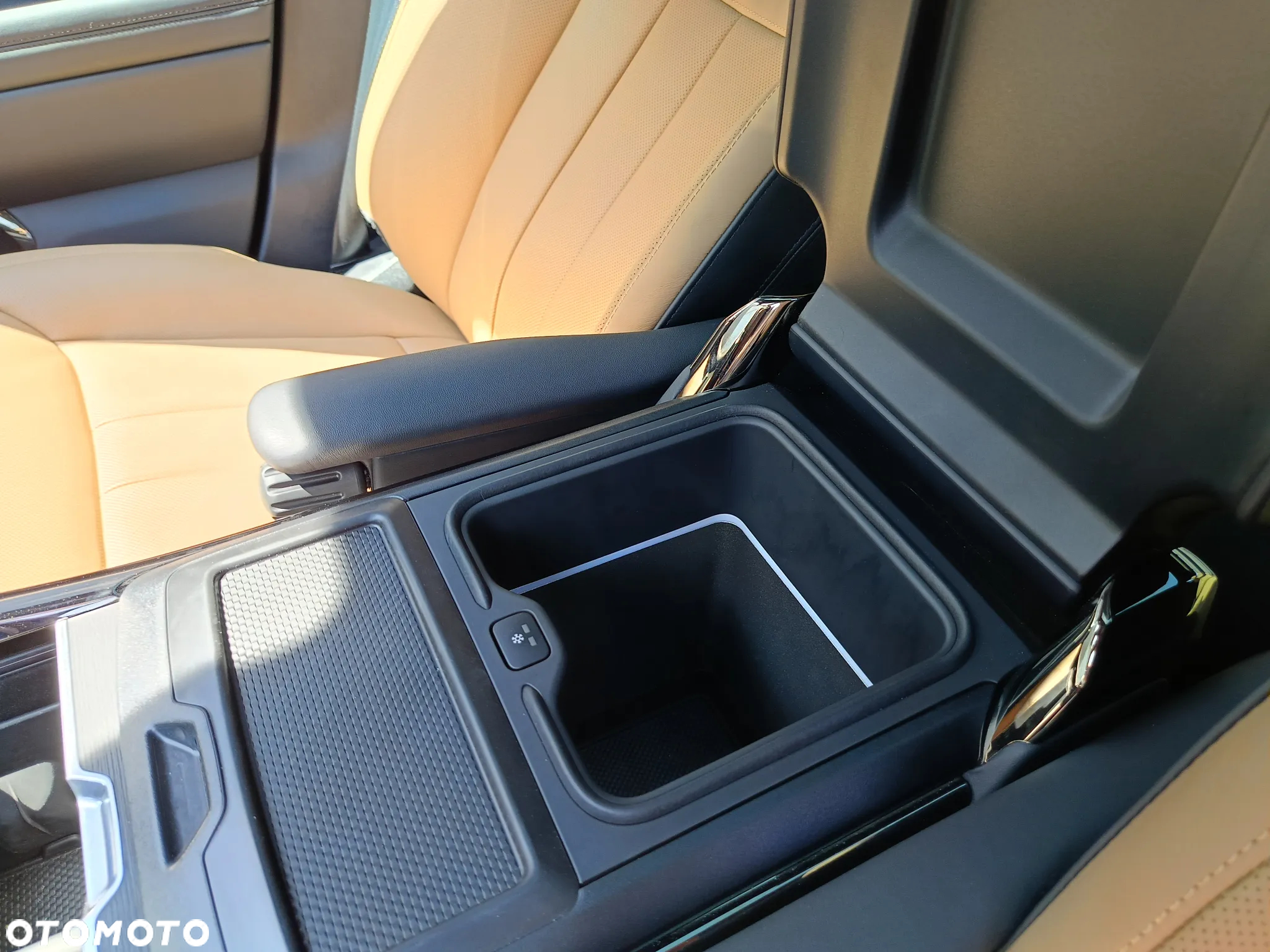 Land Rover Range Rover Sport - 27