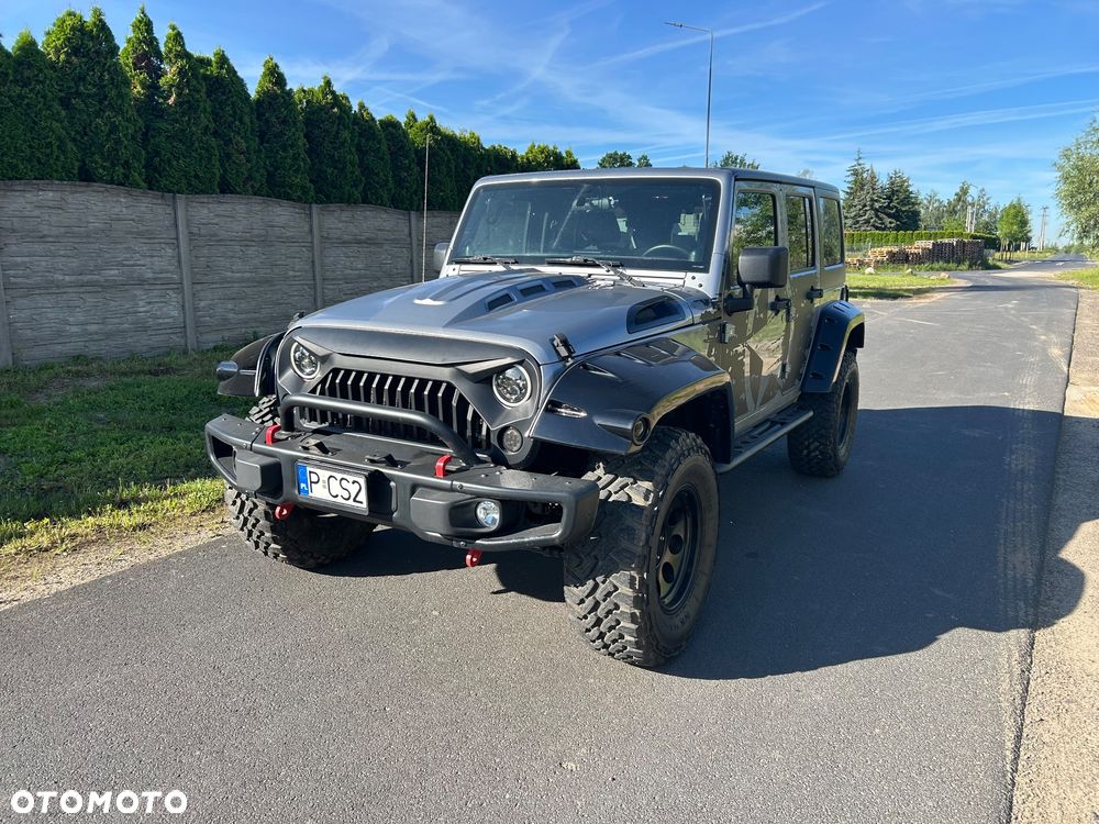 Jeep Wrangler - 1