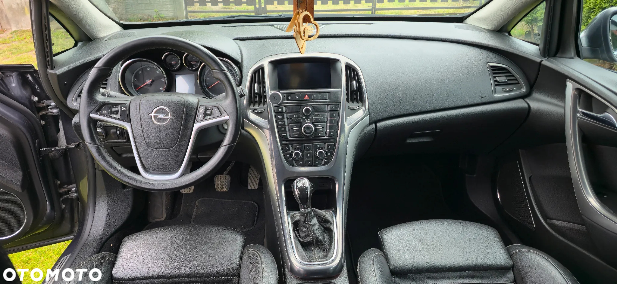 Opel Astra IV 2.0 CDTI Cosmo - 9