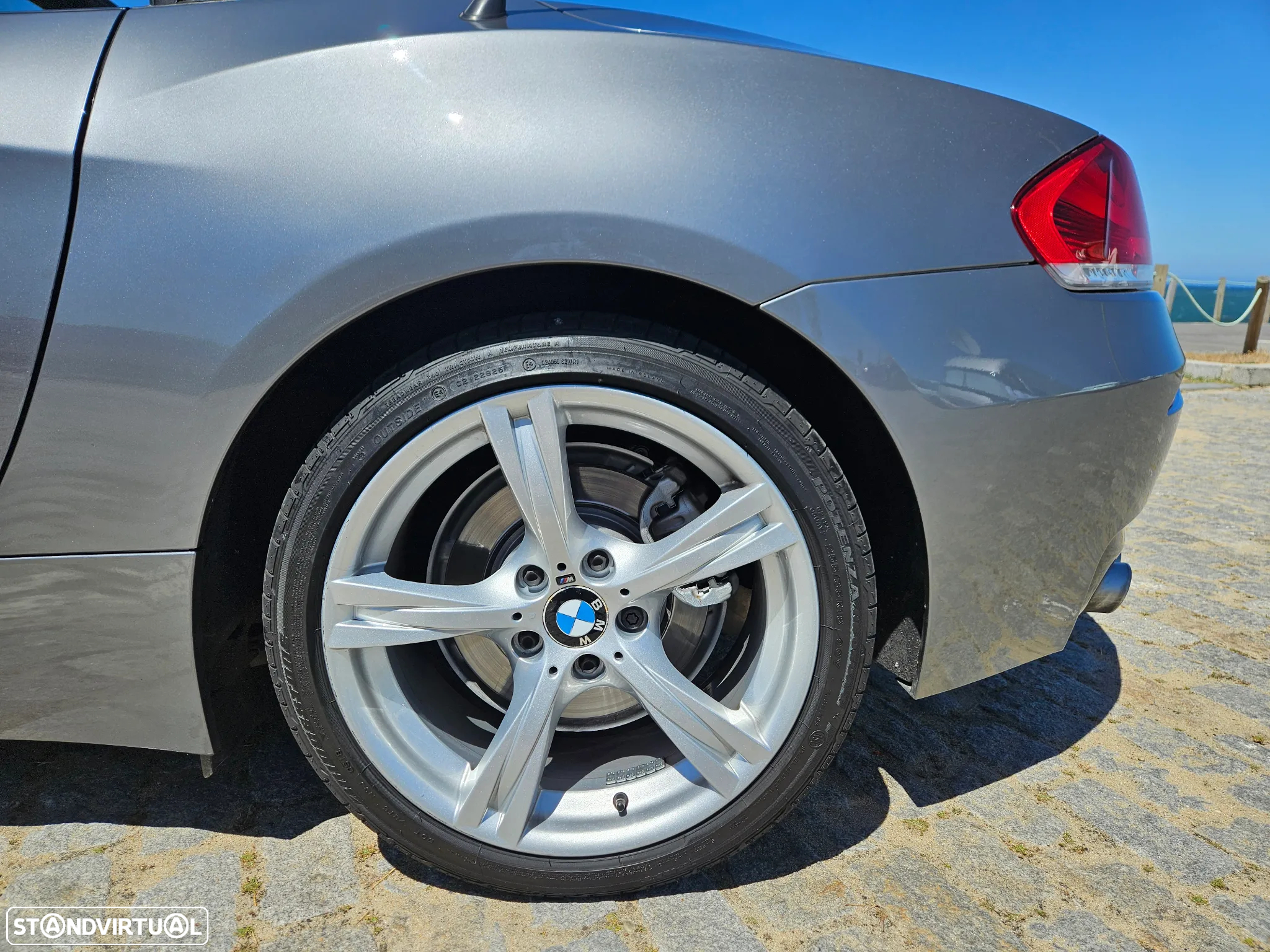 BMW Z4 23 i - 25