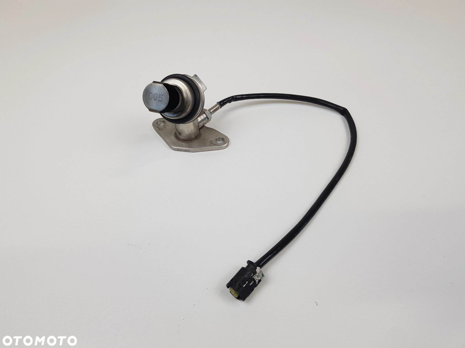 Czujnik temperatury spalin EGR BMW G20 G30 8507628 - 2
