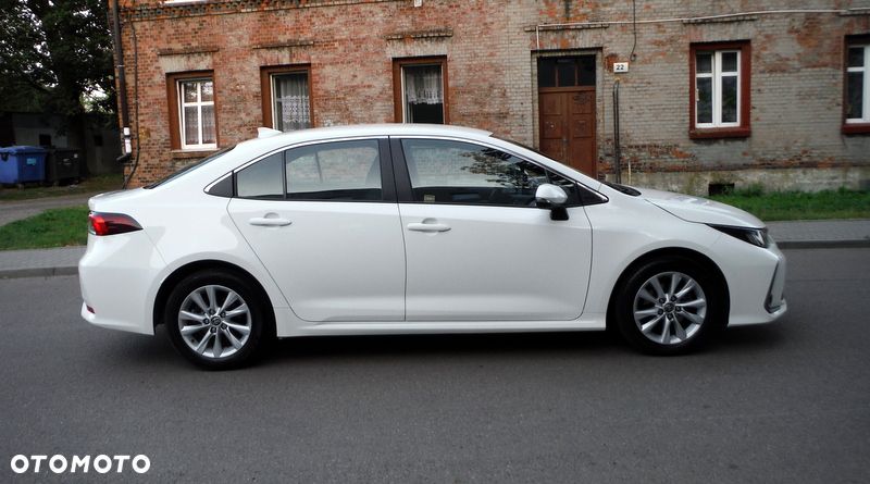 Toyota Corolla 1.5 Comfort - 17