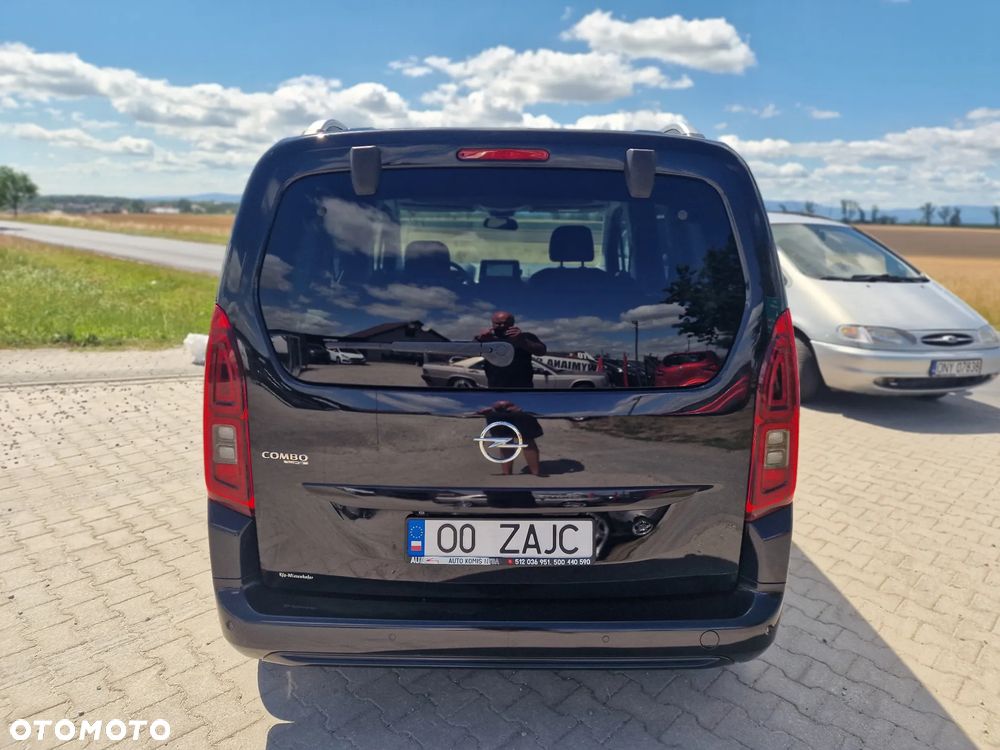 Opel Combo 1.5 D Automatik GS - 11