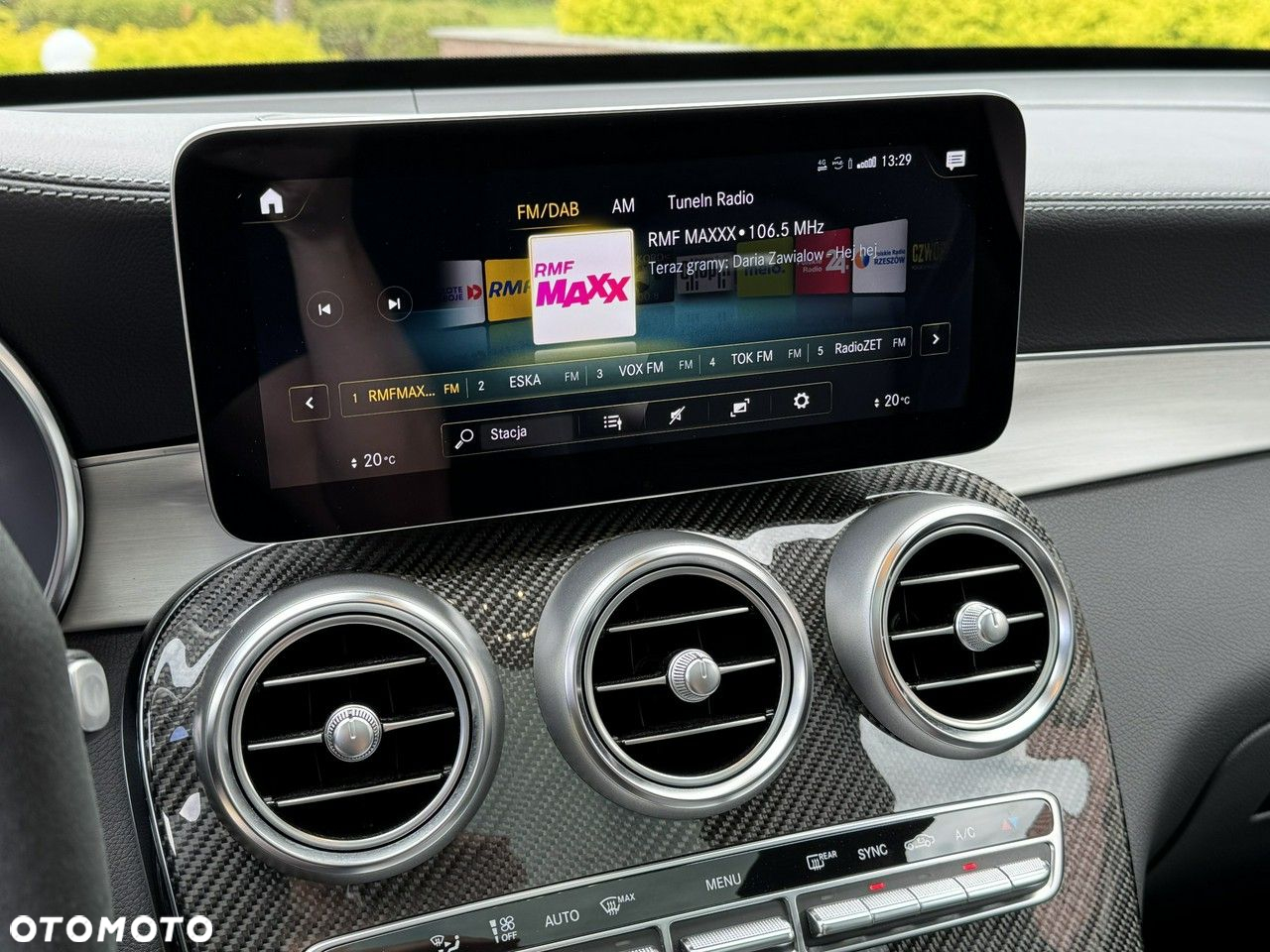 Mercedes-Benz GLC - 31