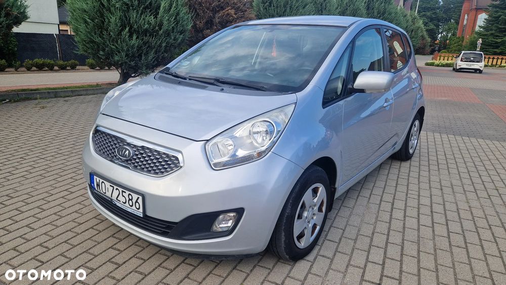 Kia Venga 1.6 CRDi 128 Business Line - 1