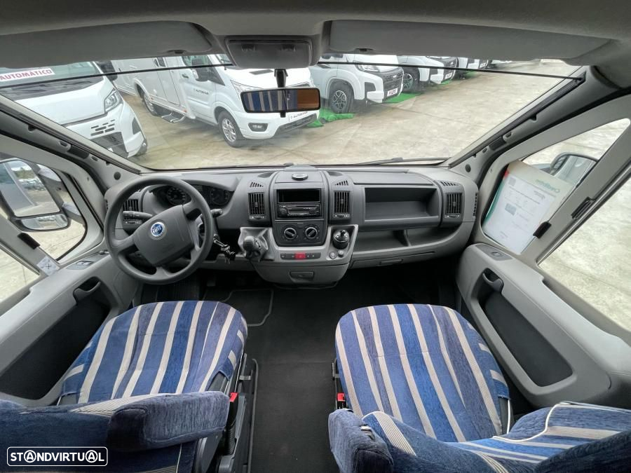 Burstner Privilége T630 cama francesa - 33