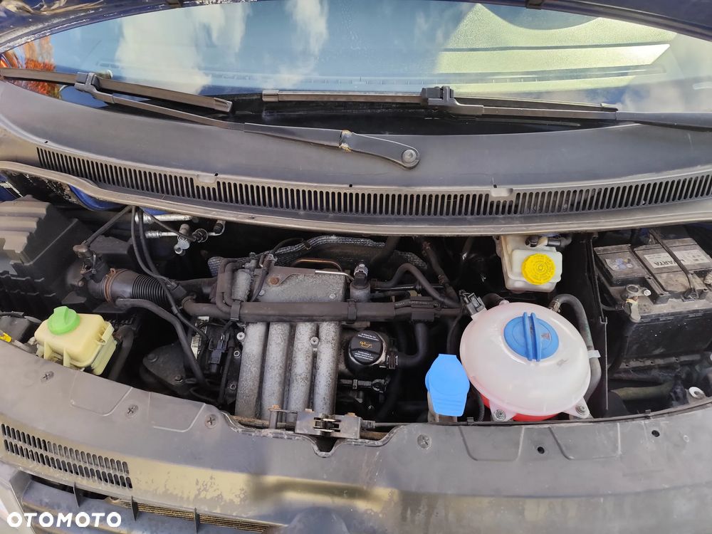 Volkswagen Caravelle L1 Comfortline - 15