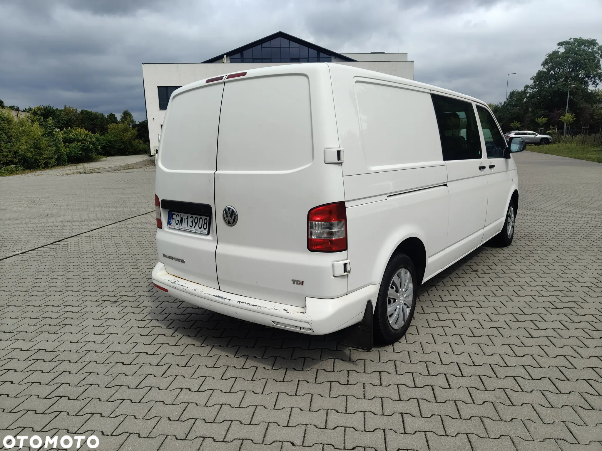 Volkswagen Transporter T5 TDI L2H1 - 3