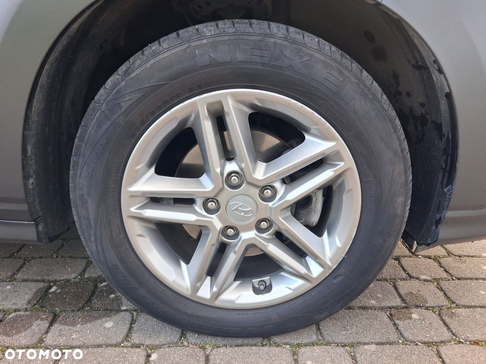 Hyundai Kona 1.0 T-GDI Style DCT - 6
