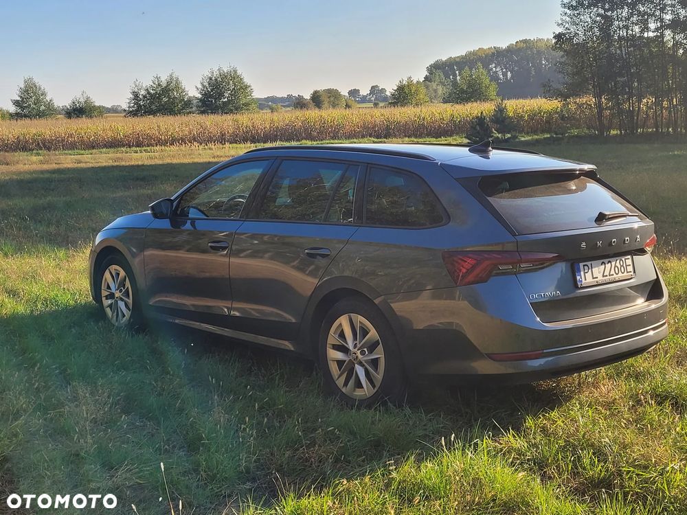 Skoda Octavia 1.5 TSI ACT Ambition - 6