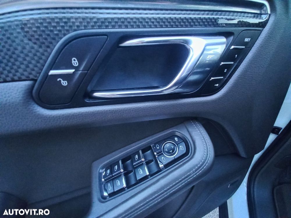 Porsche Macan 3.0 PDK S - 16
