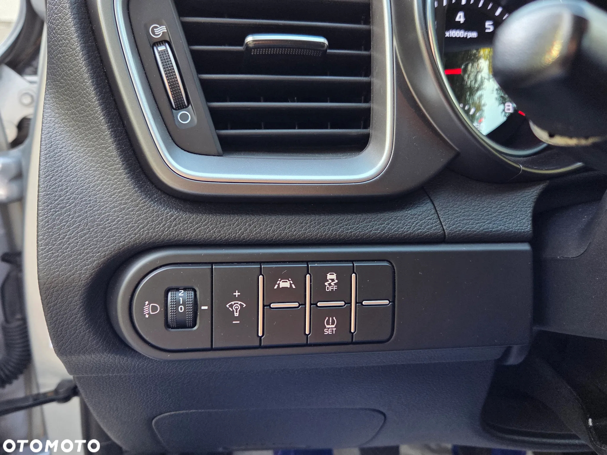 Kia Ceed 1.0 T-GDI S - 25