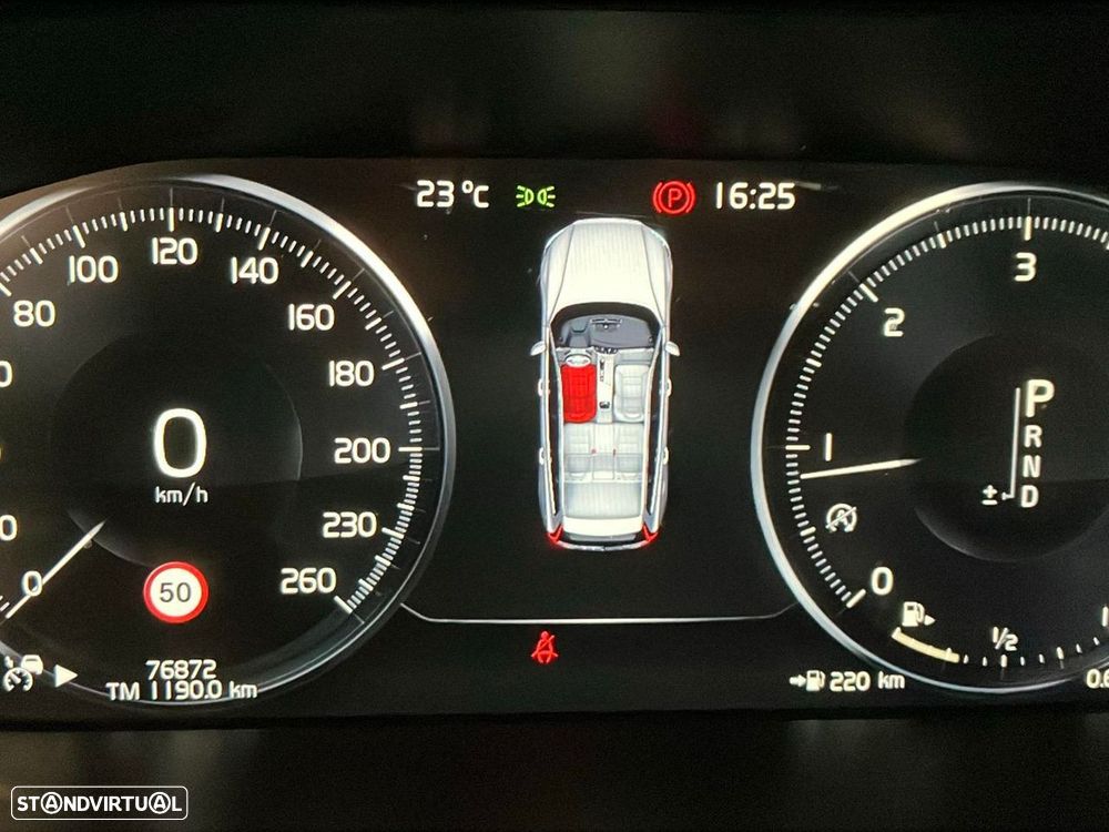 Volvo V60 2.0 D3 Momentum Plus Geartronic - 12