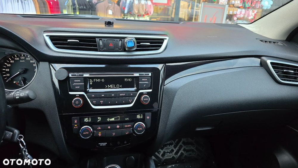 Nissan Qashqai 1.2 DIG-T Acenta EU6 - 12