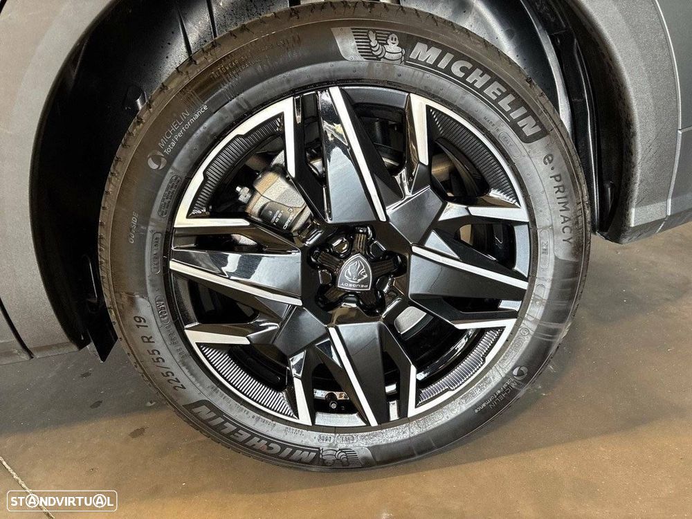 Peugeot 5008 1.2 Hybrid Allure e-DCS6 - 11