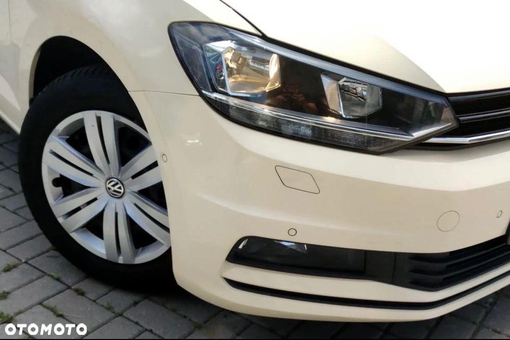 Volkswagen Touran - 9