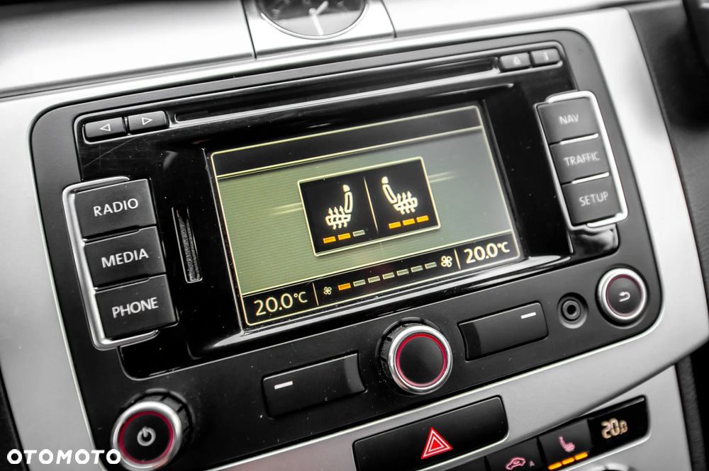 Volkswagen Passat Variant ver-variant-2-0-tdi-dpf-highline - 29