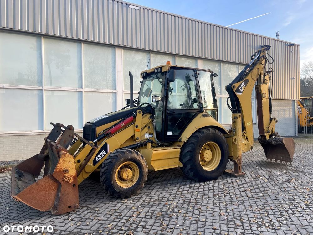 Caterpillar 432 E , rok 2008 - 3