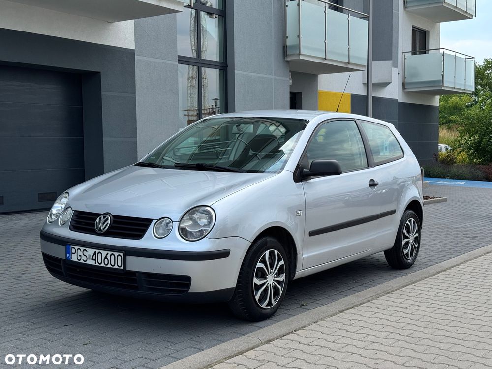 Volkswagen Polo 1.2 Comfortline - 1